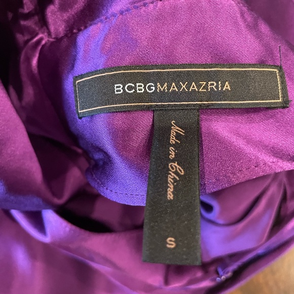 BCBGMaxAzria Orchid One Shoulder Pleated Top (US-Small), like new - Picture 4 of 6